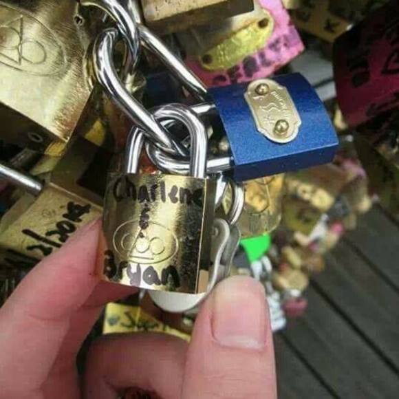 Meet your Posher, Charlene - Picture 1 of 1